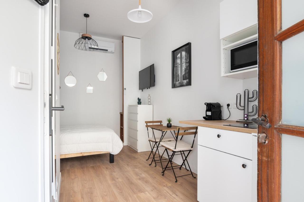 Great Studio Near The Eiffel Tower Paris Exteriör bild